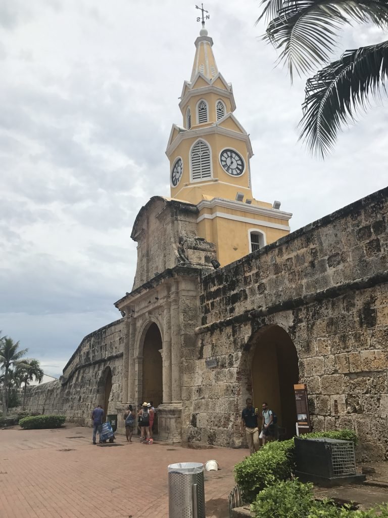 Cartagena - Torre do Relógio na cidade murada