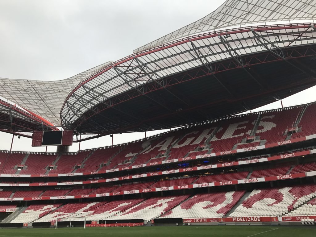 Arquibancada durante a visita guiada pelo Estádio do Benfica
