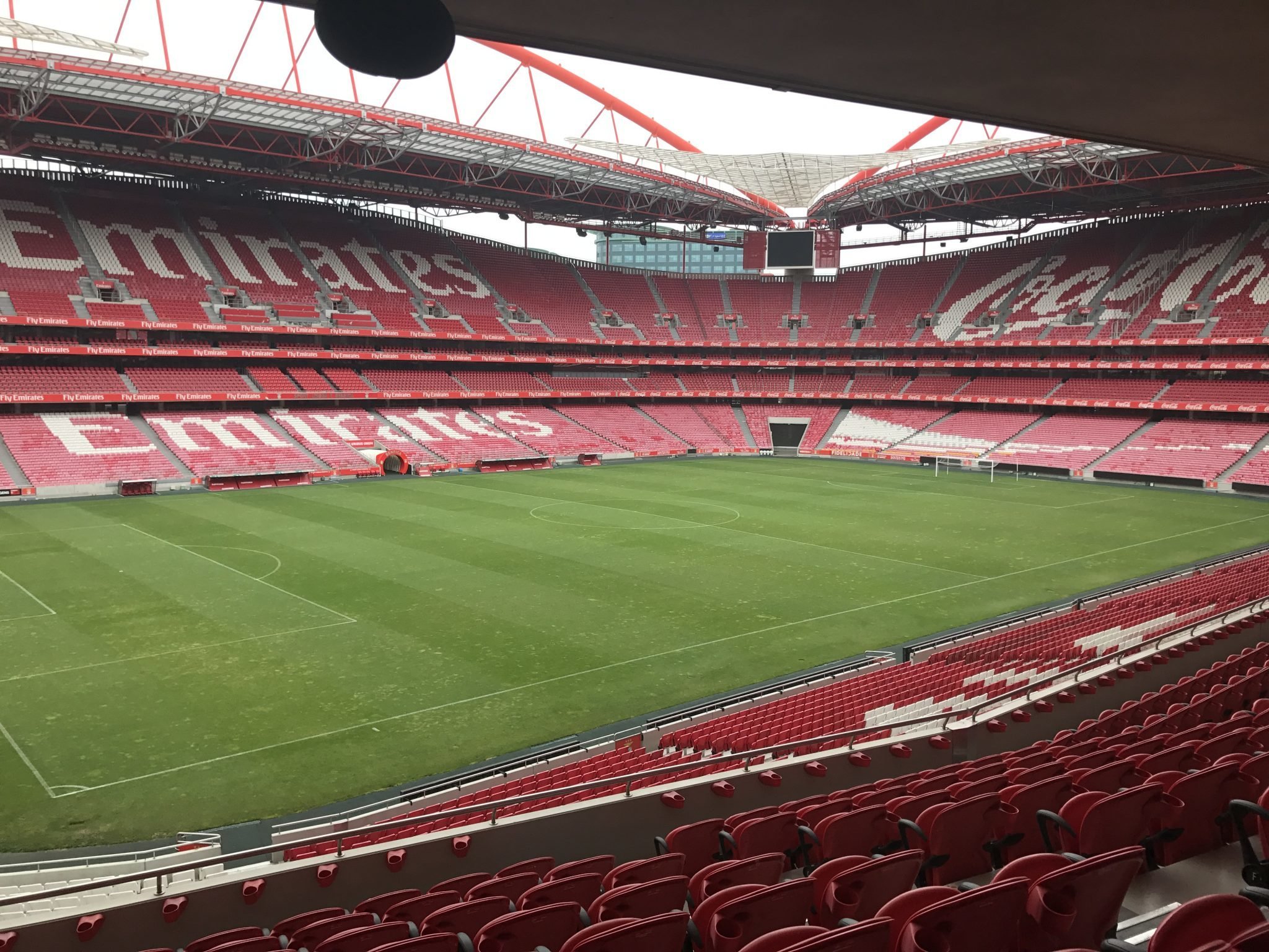 Lisboa: que tal uma visita guiada pelo Estádio do Benfica?