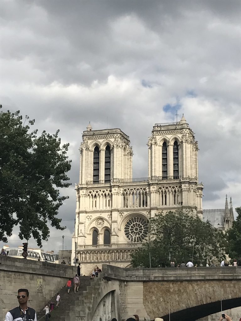 Notredame durante o passeio de barco