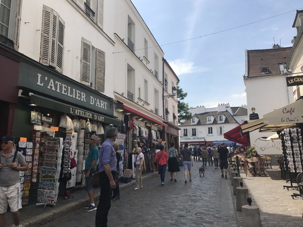 Bairro de Montmartre em Paris