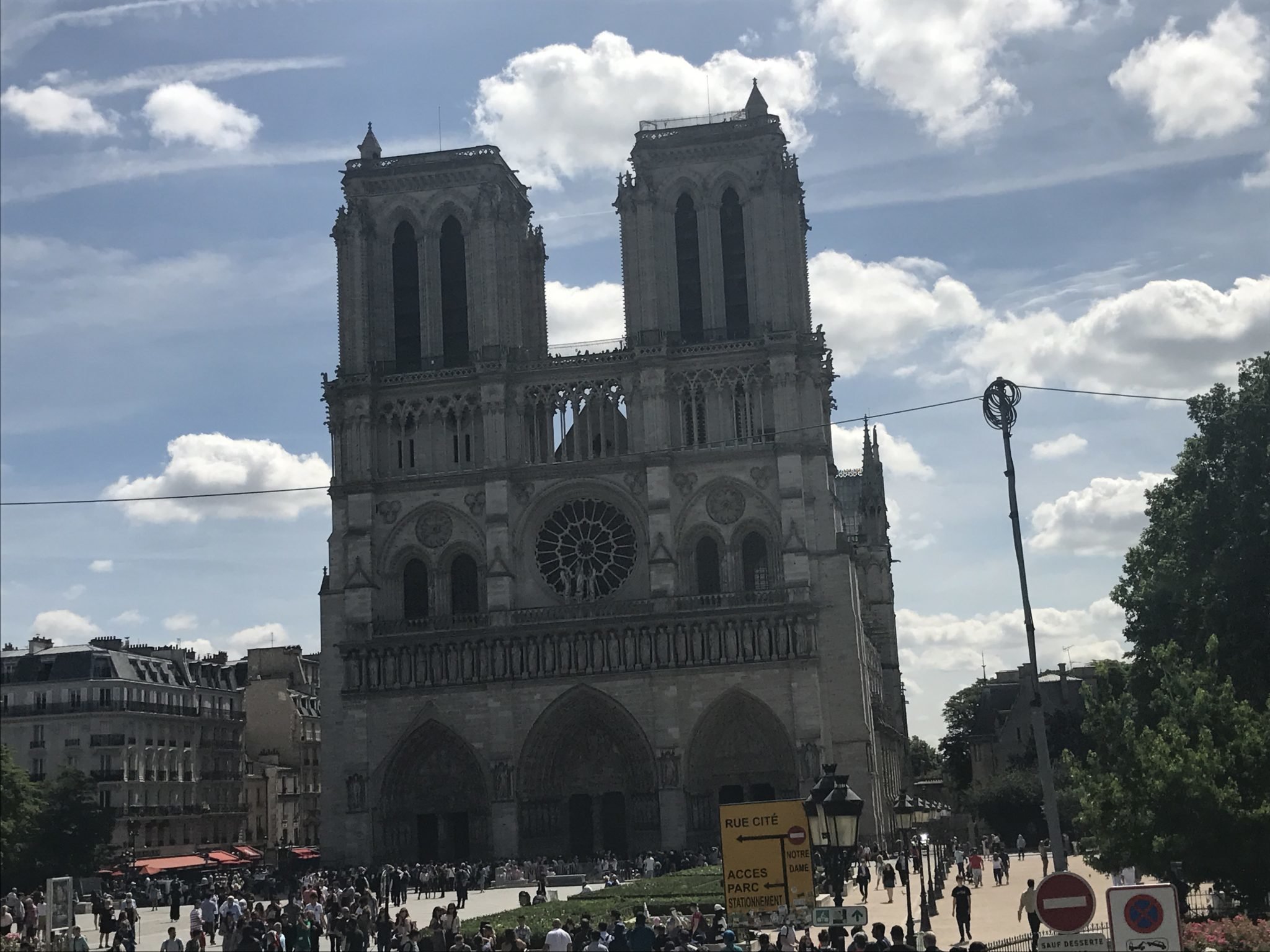Paris: a tão conhecida Catedral de Notre Dame