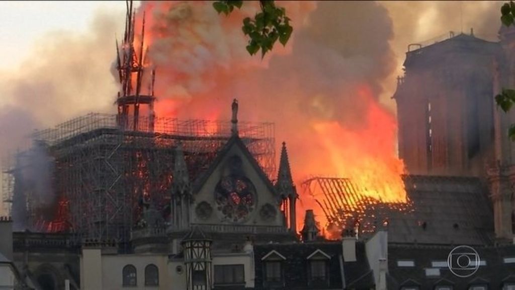 incendio na Notre Dame