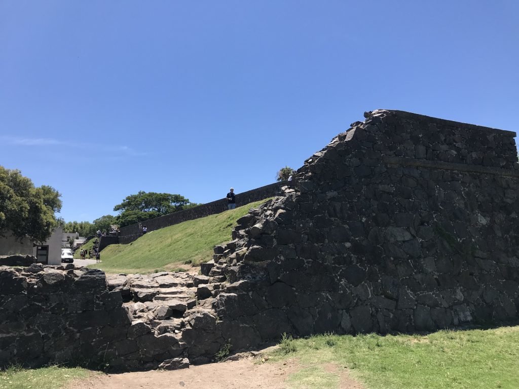 um dia em Colônia do Sacramento - Uruguai