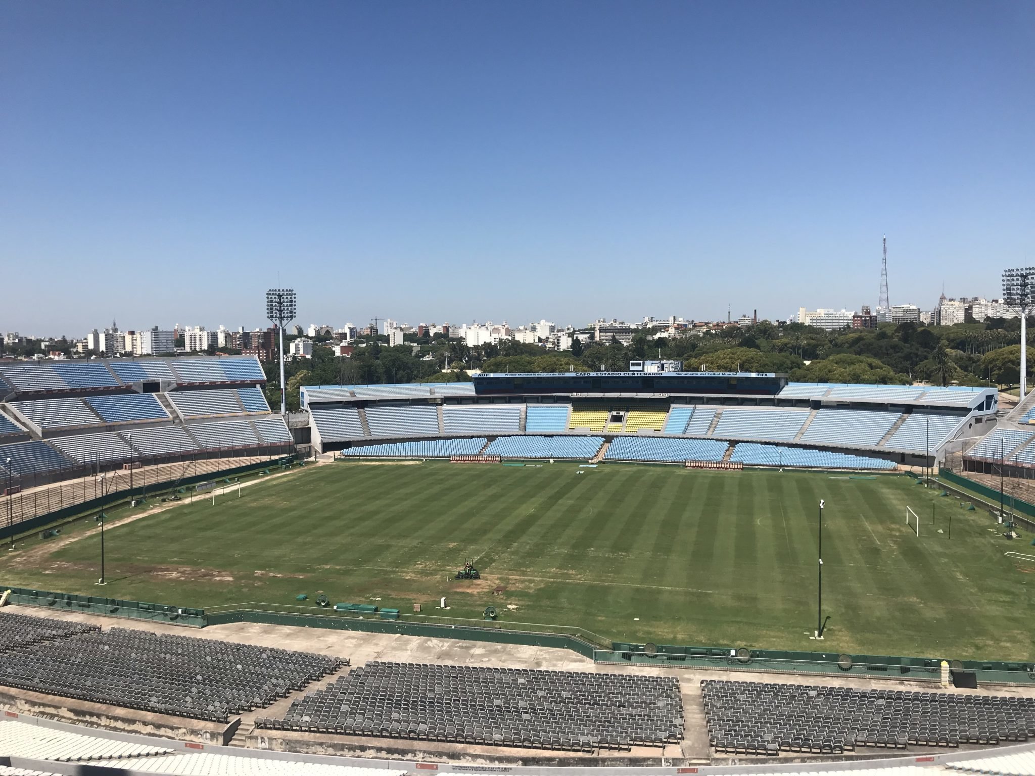 Uma visita ao Estádio Centenário de Montevideu