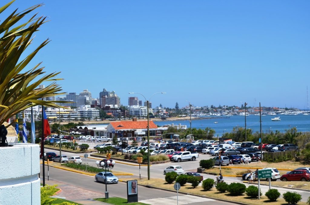 Praia Mansa - em frente ao Conrad - passeios em Punta del Este