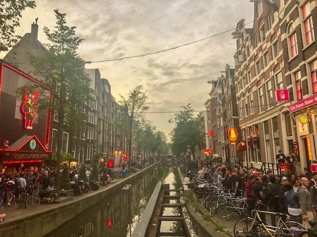 o que fazer em Amsterdam - red light district