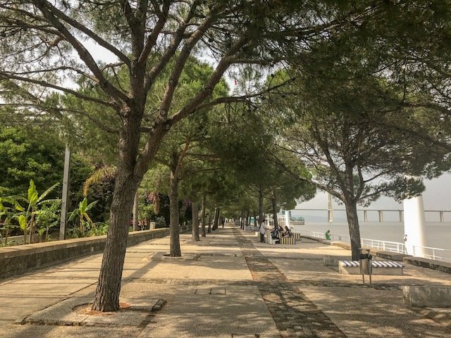 Parque das Nações em Lisboa beirando o Rio Tejo