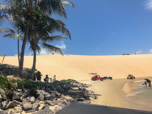 Dunas e praia de Genipabu