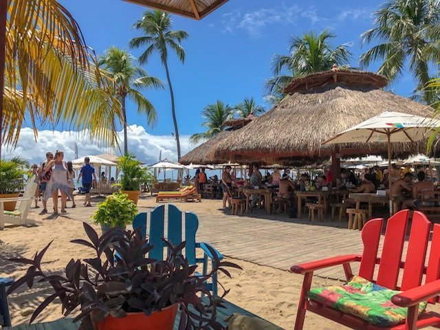 Restaurante Bora Bora Na Praia Dos Cerneiros