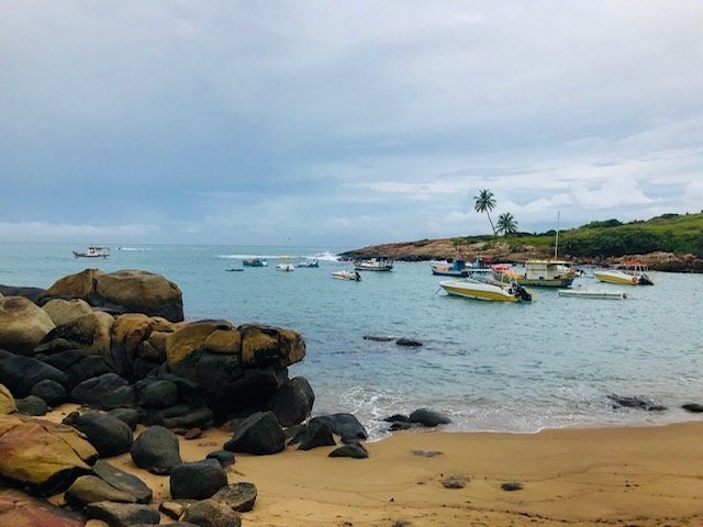 Praia De Calhetas