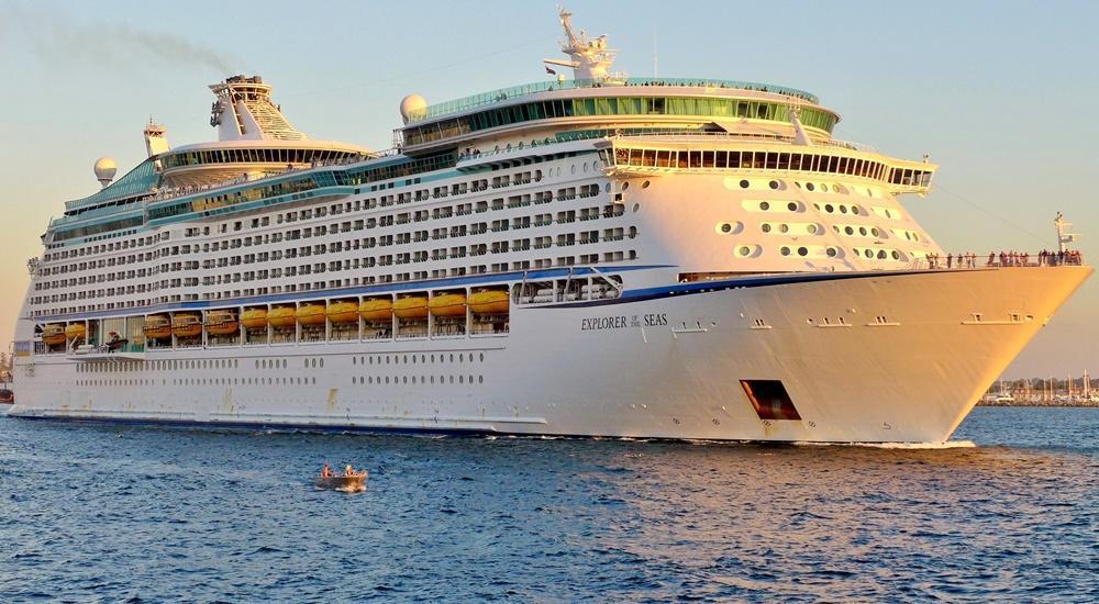 Melhores navios da Royal Caribbean - Explorer of the seas