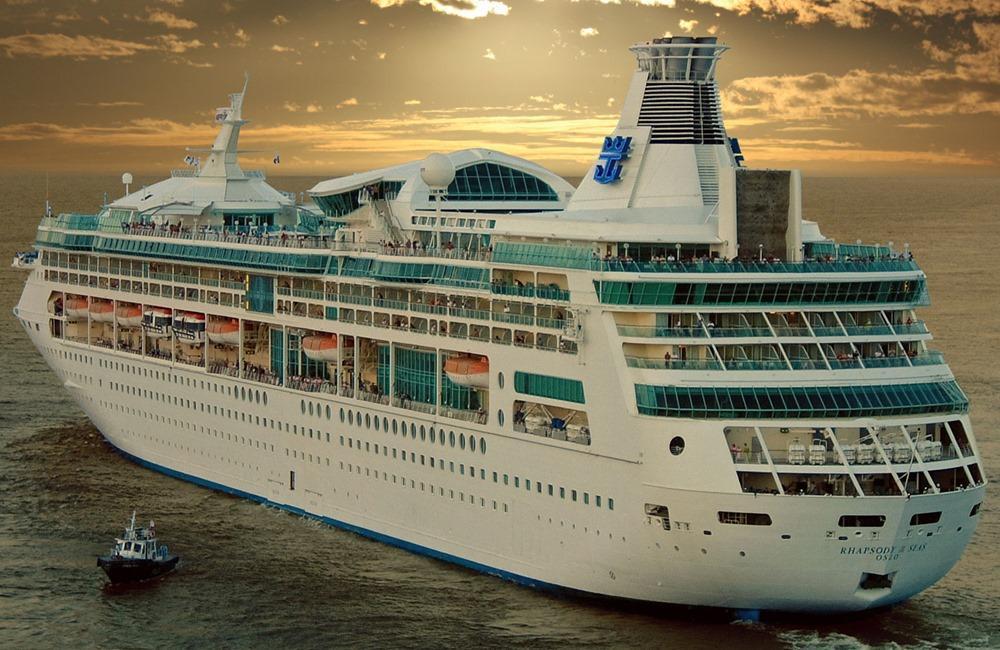 Melhores navios da Royal Caribbean - Rhapsody of the seas 